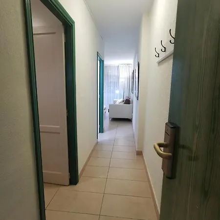 Cherry Cake Apartment