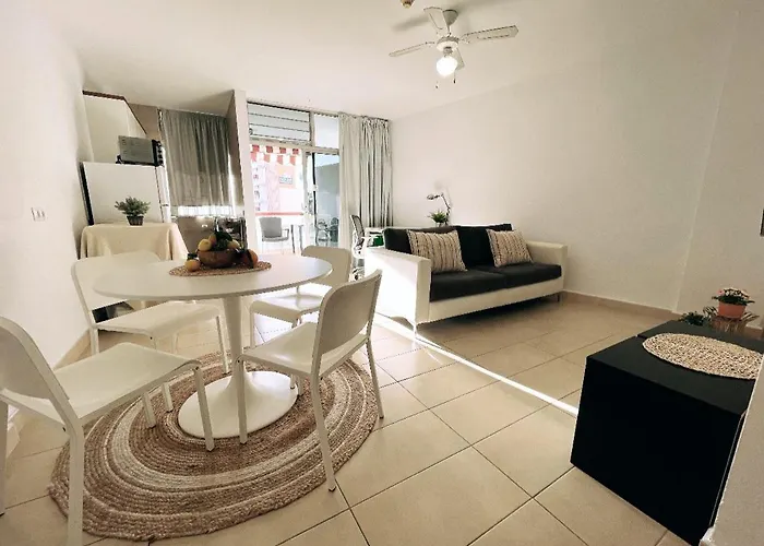 Cherry Cake Πλάγια ντελ Ινγκλές