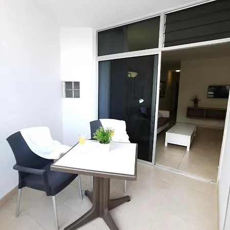 Cherry Cake דירה *